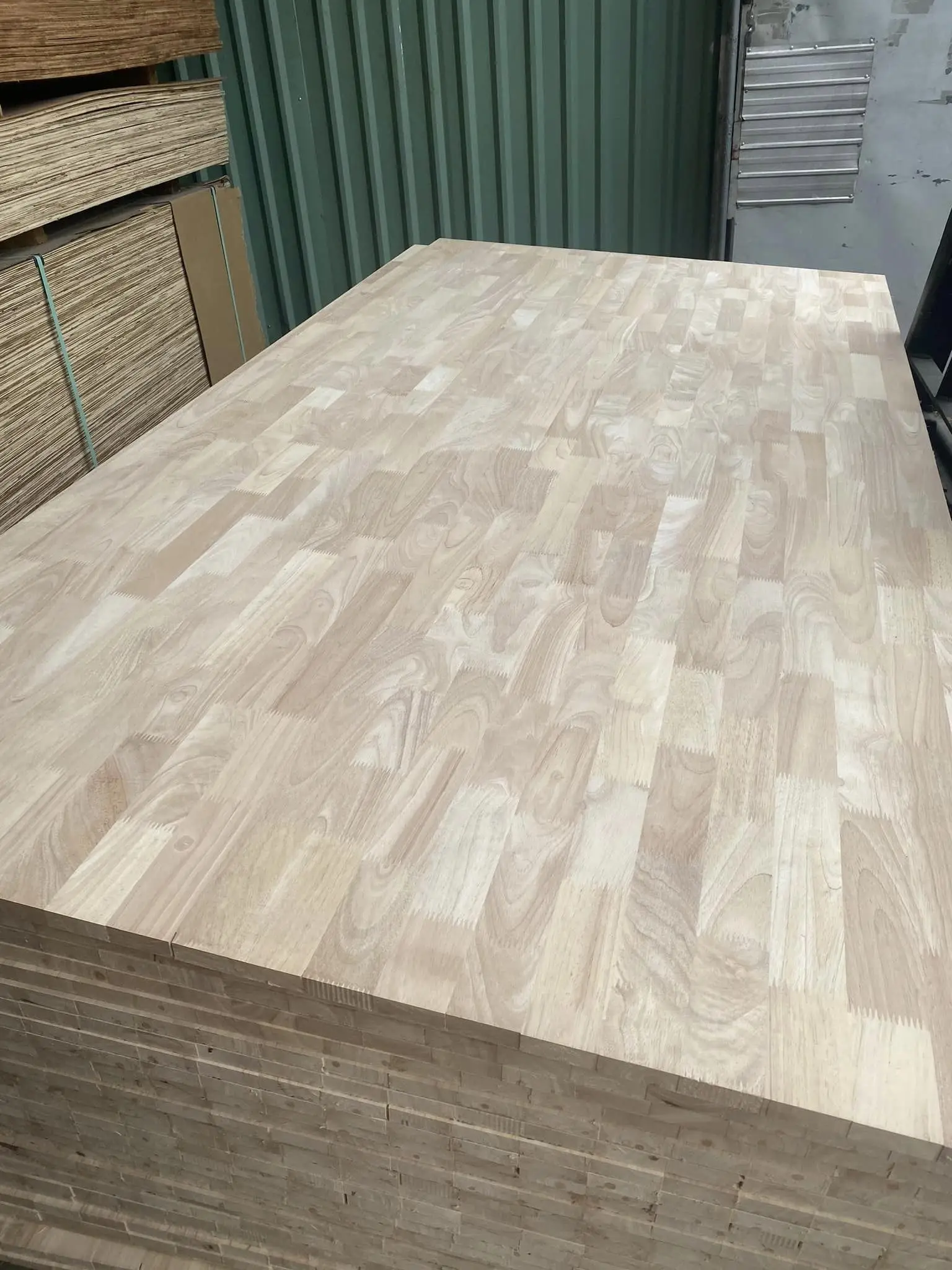 Top Sale 2022 Material Origin Type Door Finger Joint Board Custom Pine