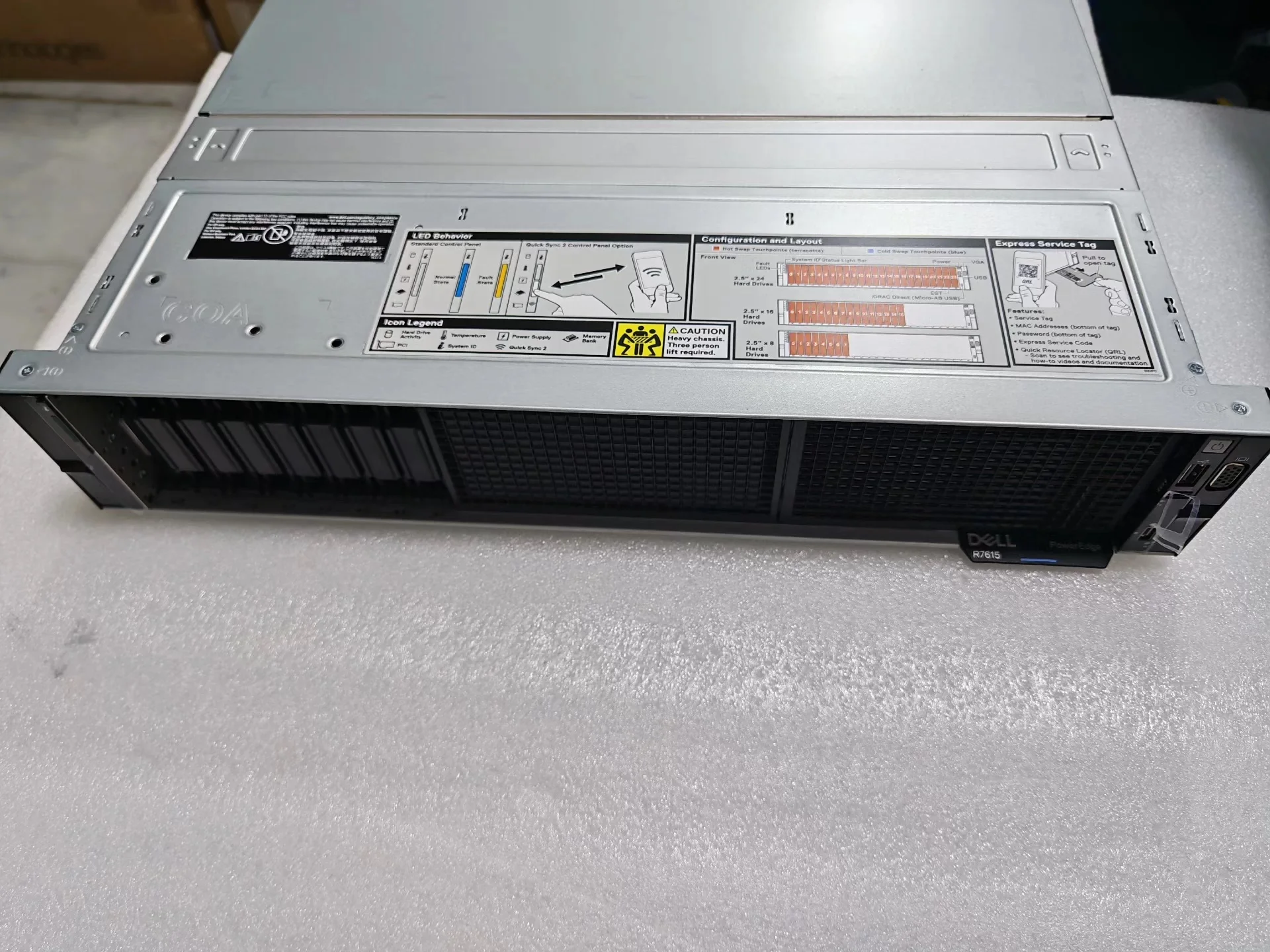 Dell PowerEdge R7615 พร้อม AMD EPYC 9754 - เซิร์ฟเวอร์ 128-Core ความหนาแน่นสูงพร้อมที่เก็บข้อมูล SAS 28TB และ H755 RAID