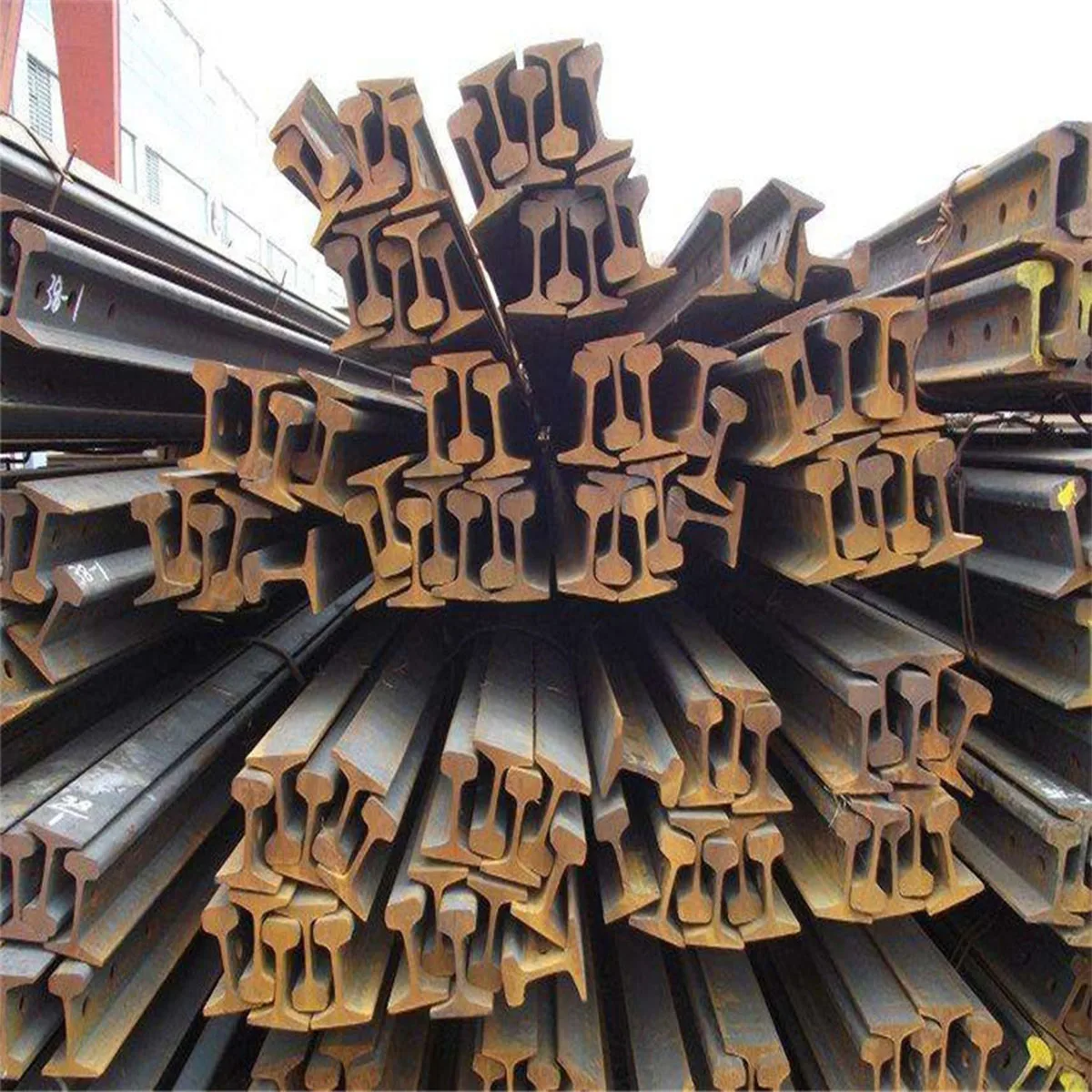 Bulk HMS 1&2 Heavy Metal Steel Scrap | Used Rail Scrap R50 R65 | Shredded Iron & Bundle Steel Scrap for Melting and Recycling