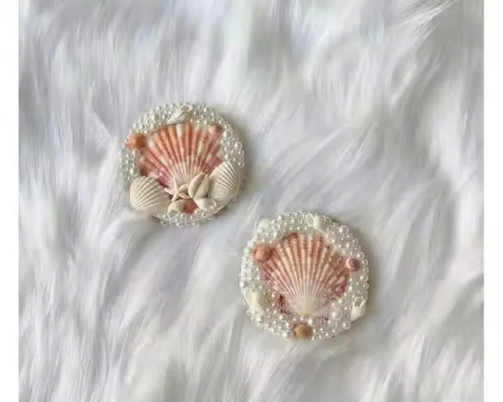 Handcrafted Mermaid Compact Ocean Shell Mirror with Pearls