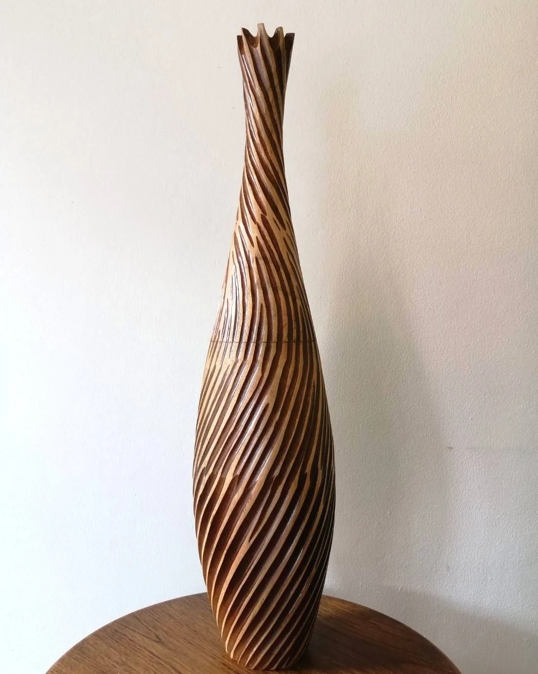 Modern White Mango Wood Crafted Floor Vase Bottle Shape Wooden