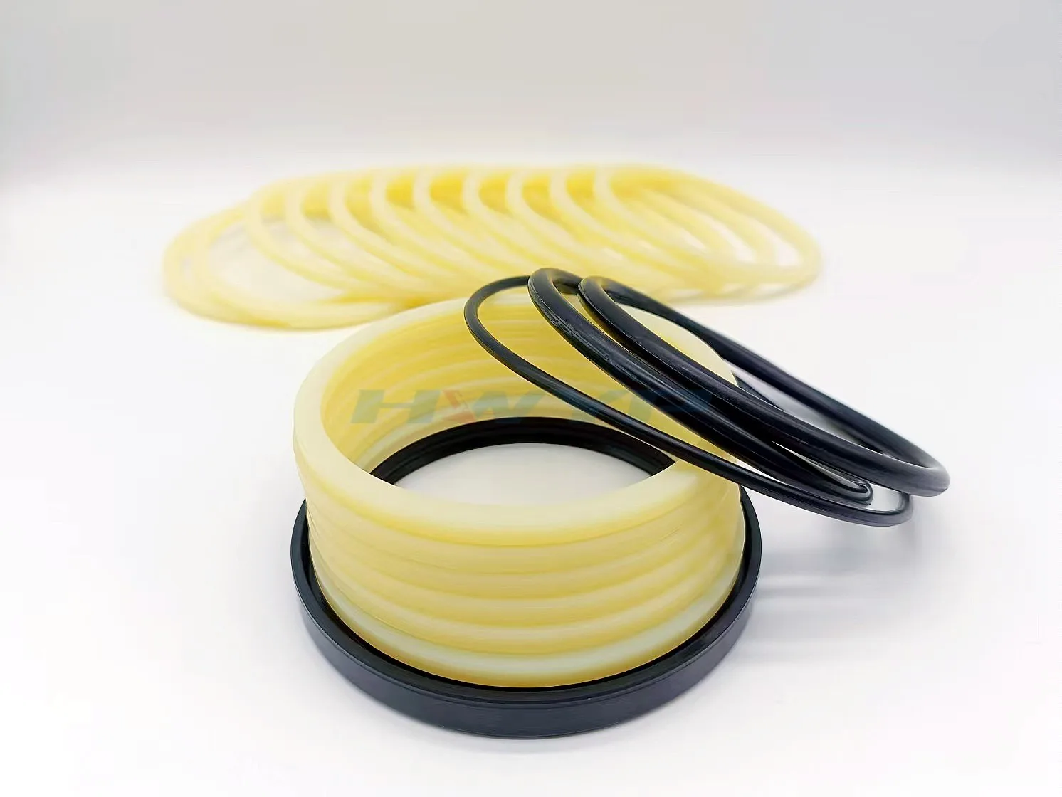 OEM Excavator Oil Seals Wholesale Zx200-1/6 Zx210-5g Zx230 Zx240-3