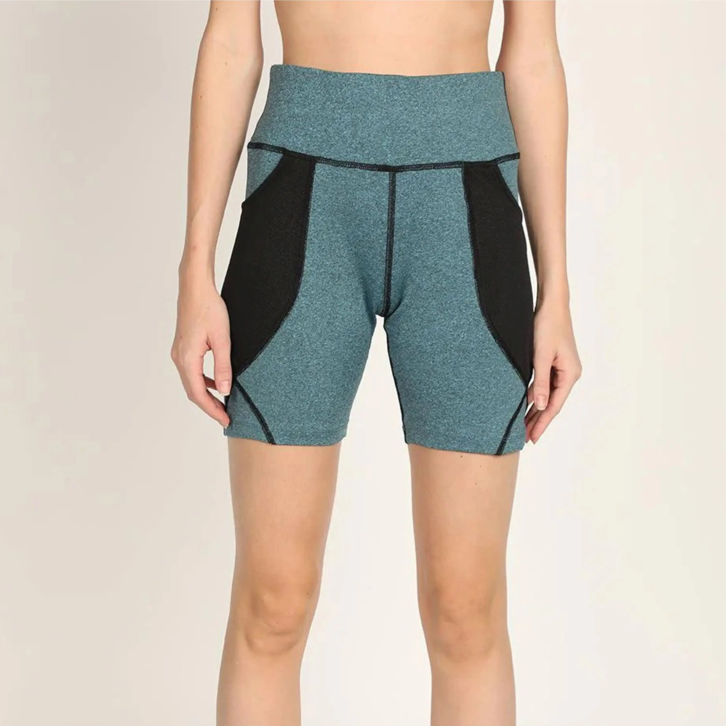 Trendy Women Cargo Shorts with Pockets Stretchable and