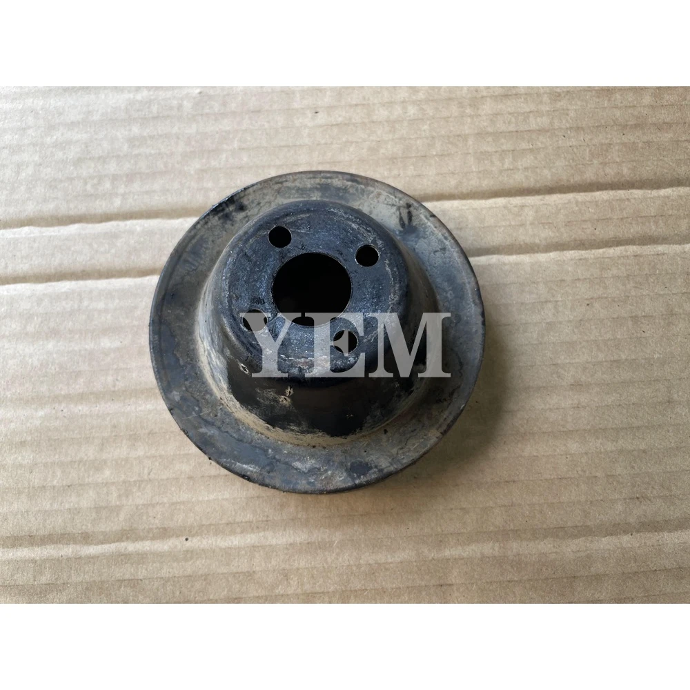 V1502 Fan Pulley for Kubota Diesel Engine Machinery Engine Parts