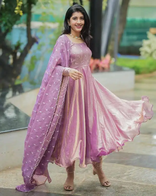 Purple Georgette Salwar Suit with Embroidery | Pakistani Wedding Dress with  Dupatta for Elegant Occasions