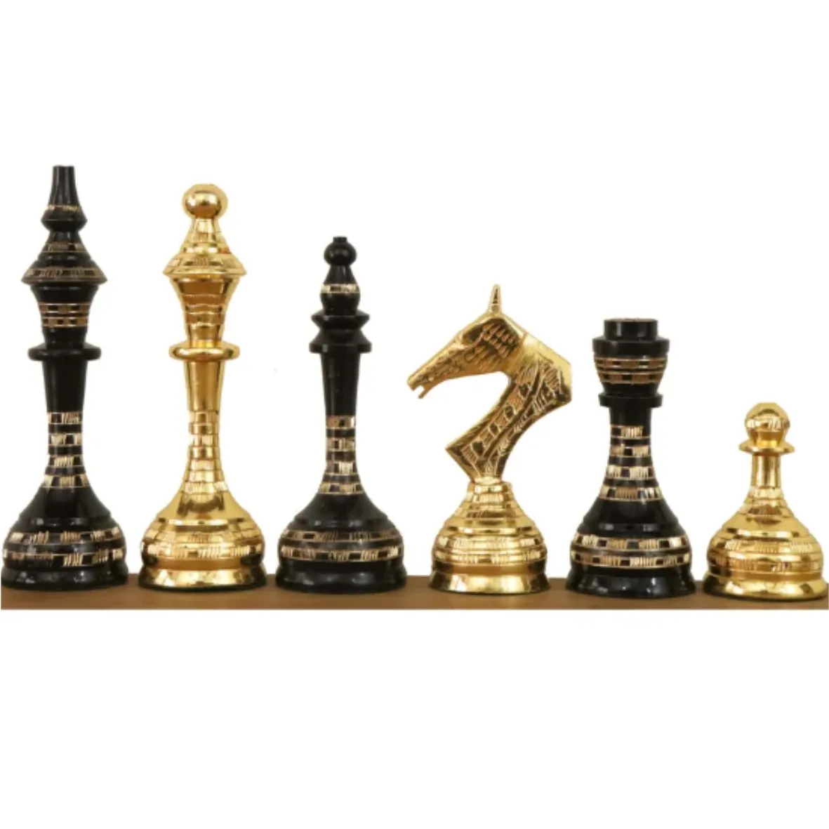 Luxurious Standing Wooden Chess Set With Metal Chess Pieces Silver & Copper Polished High Quality Chess Set Indoor/outdoor Game