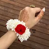 Blanco y rojo