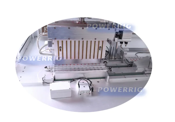 Автоматическая машина для нанесения макияжа с жидкостью и