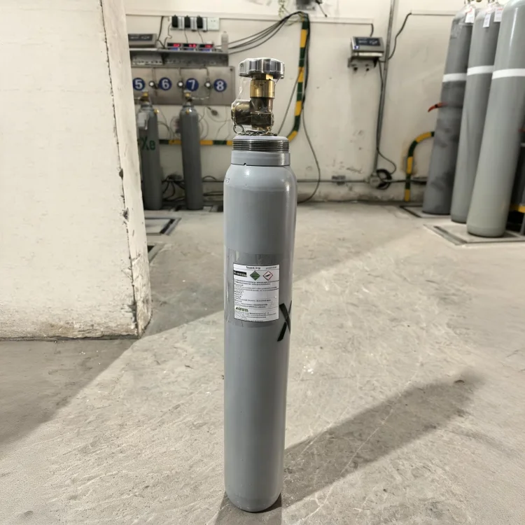 99.999% 99.9995% 99.9999% Ultra High Purity Xenon Price Medical Grade Xenon Gas Cylinder