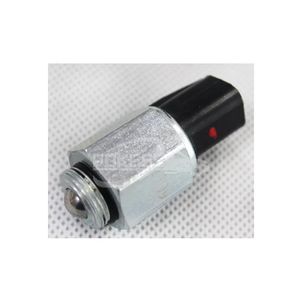 XS4T15520AB CM5T15520AA CM5Z15520B 1803502 XS4T15520AA Reverse Light S... — 3
