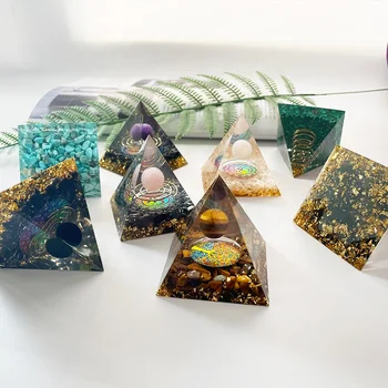 Hot Sale Orgonite Pyramids Resin Handmade Energy Generator Healing Chips Stone Crafts Meditation Crystal Pyramid