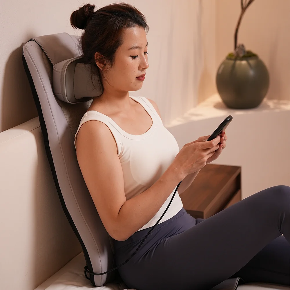 product portable electric shiatsu neck and back massager pain relief with soothing heat-2