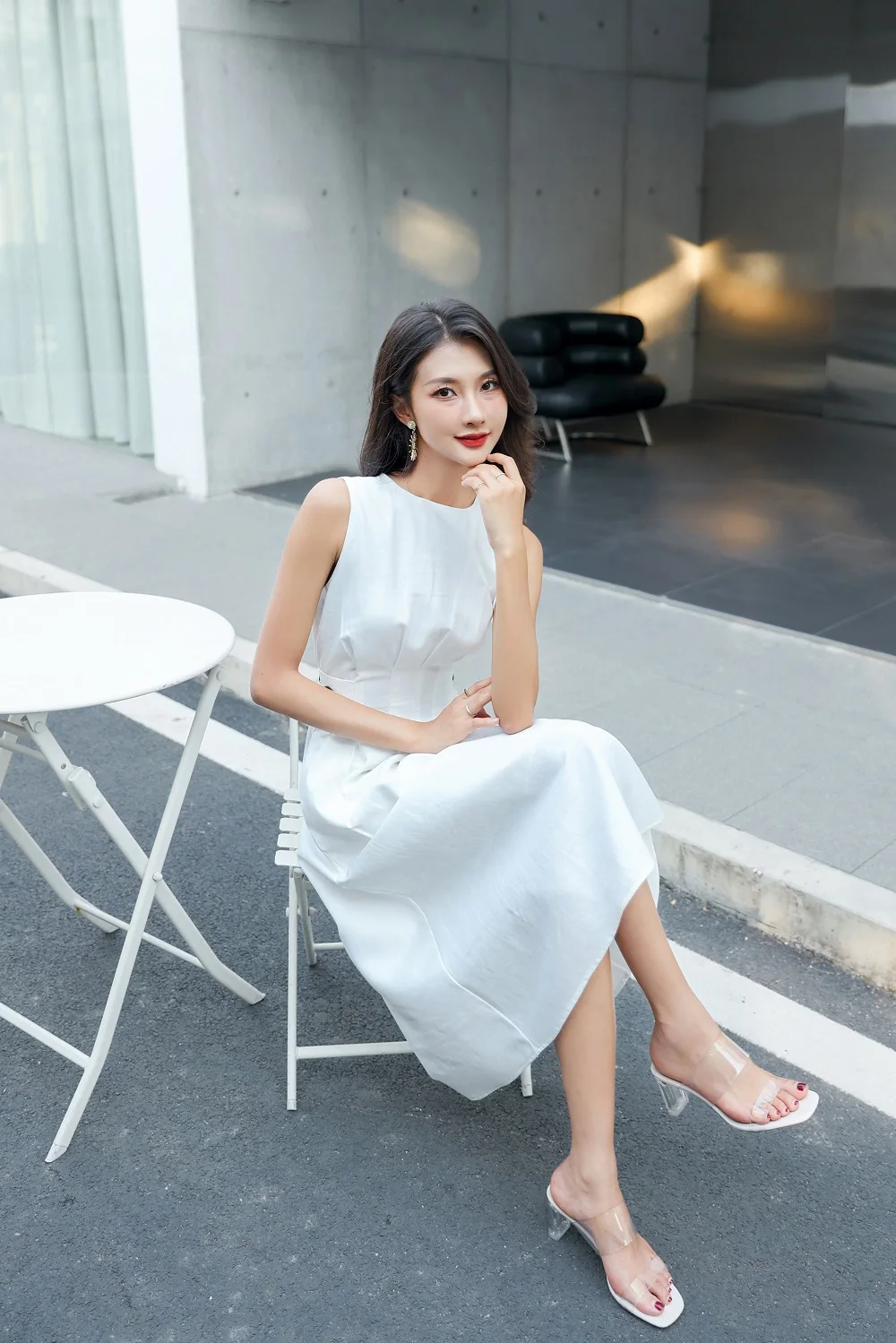 Women Dress Summer White Pleated Sleeveless Dress Casual Elegant