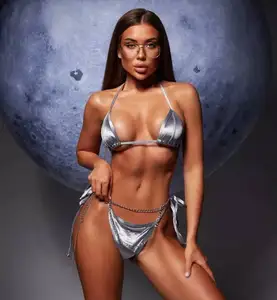 Summer 2-Piece Bikini Set with Thongs Bottom Solid Pattern