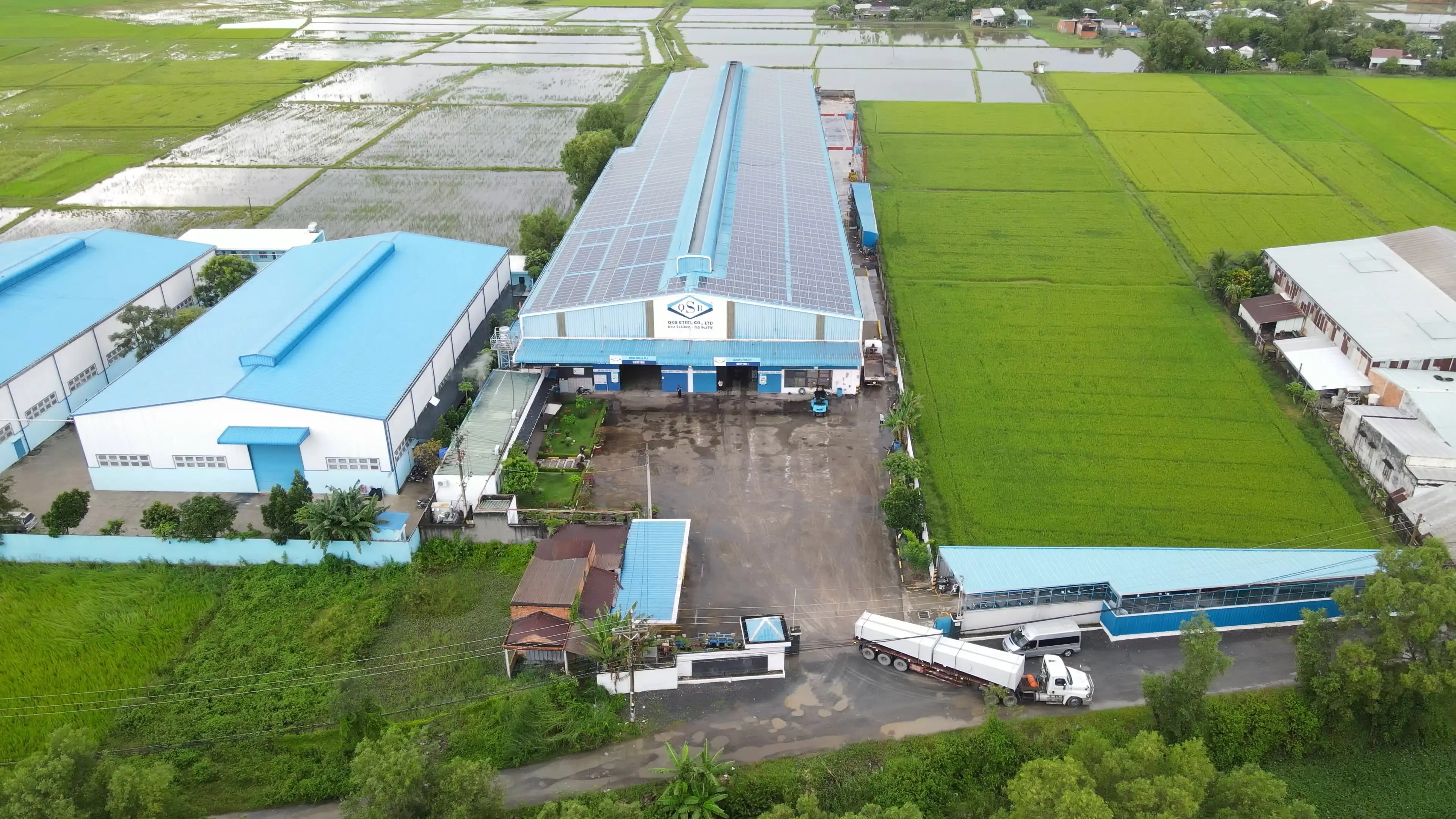 Prefabricated Buildings Petrochemical Complex Of Southern Vietnam Steel ...