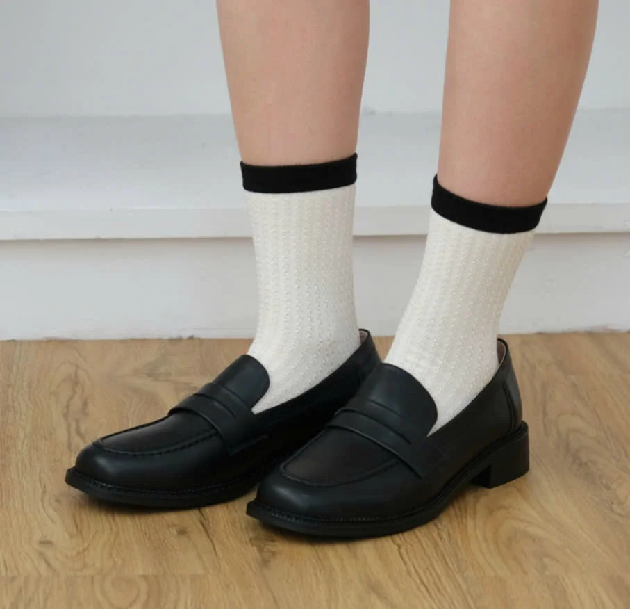 Женская кожаная обувь