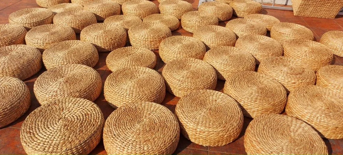 Rustic Farmhouse Ottoman | Wayfair