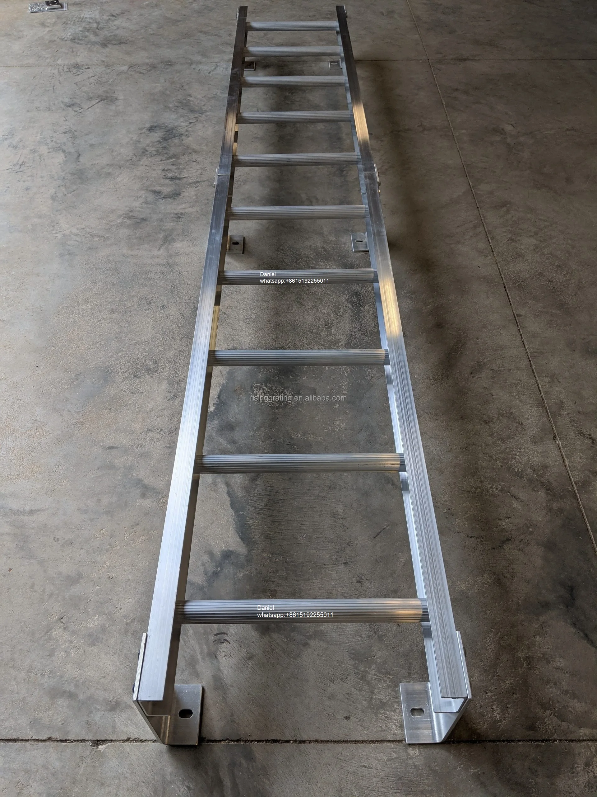 Aluminum Cat Cage Ladder Buy Aluminum Cage Ladder,Roof Manhole