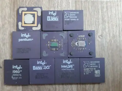 インテル Pentium Pro セラミック CPU - 10コア 2.2GHz デスクトップ用 CPU