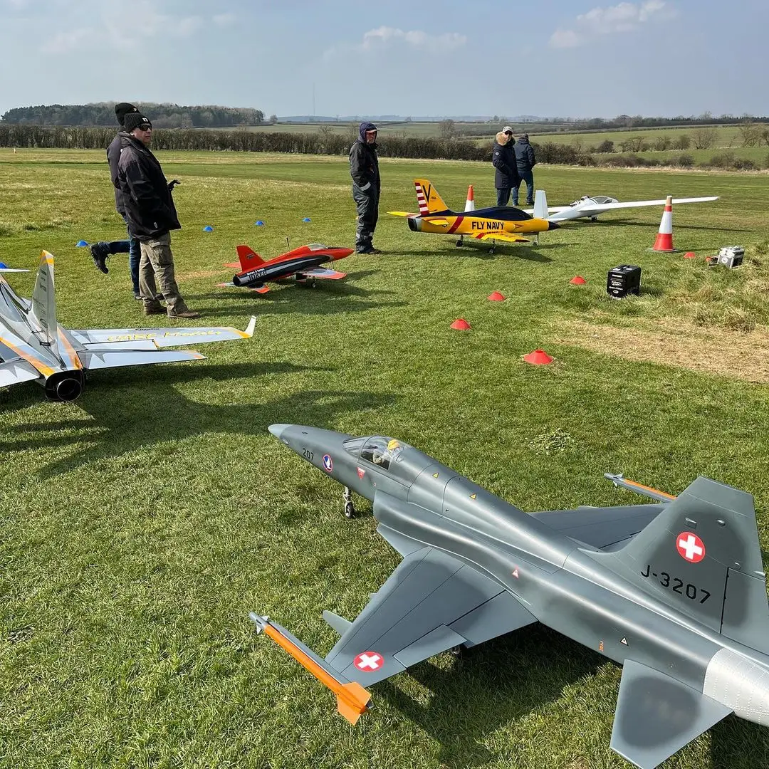 1/7 Scale A10 Attack Jet Plane 98 Inch Turbine Jets Remote Control Jet