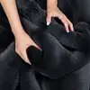 Gris oscuro