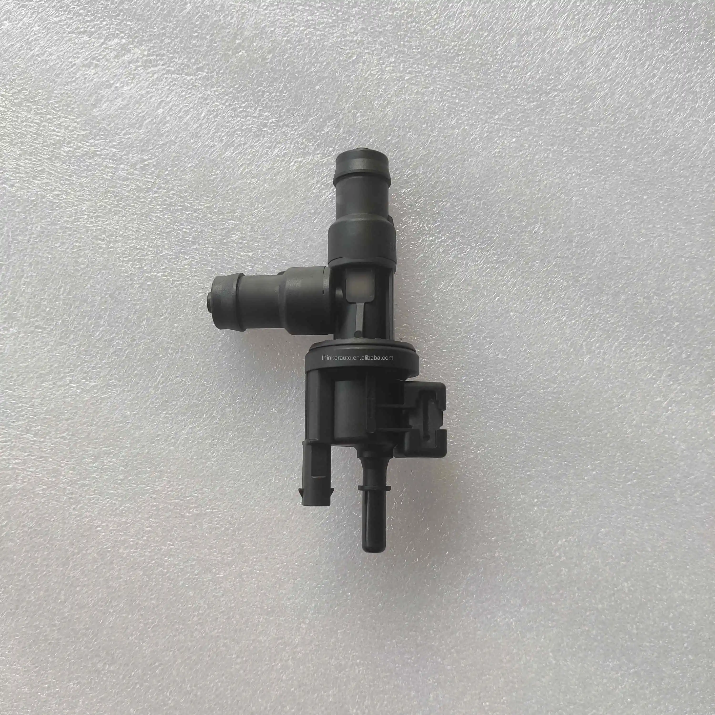 Auto Parts 0280142544 0280142543 13907643106 Fuel Tank Breather Valve