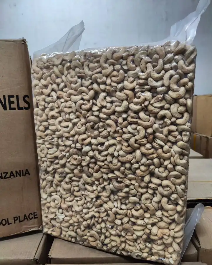 Wholesale Organic Cashew Nuts/ Unshelled Cashew/100% Organic Cashew Nuts Tanzania Cashew Nut WhatsApp+255 760 808 853