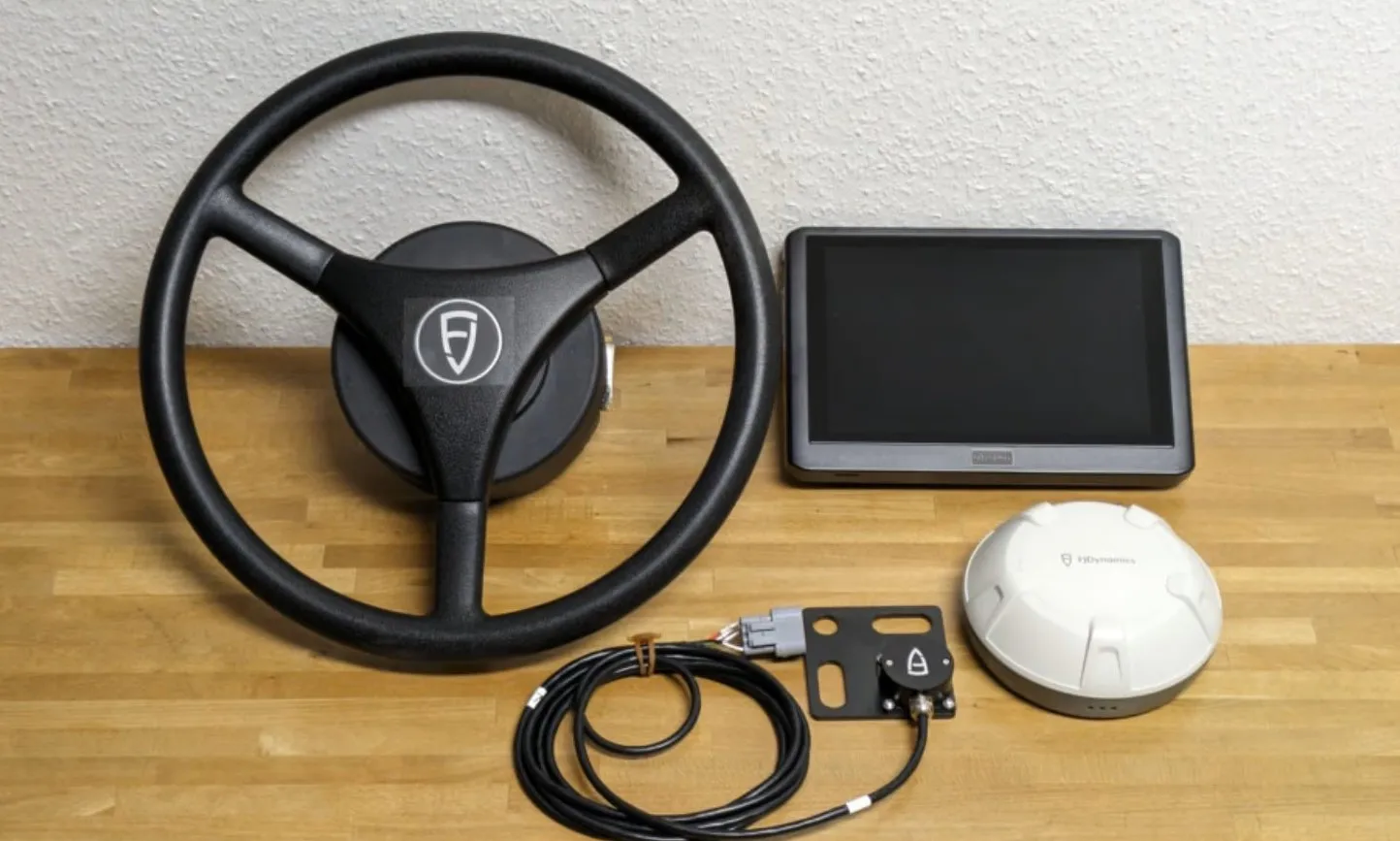 RTK Steering System FJ Dynamics AT2 for Tractors, Combine Harvesters GPS Steering  with Autopilot for Sale