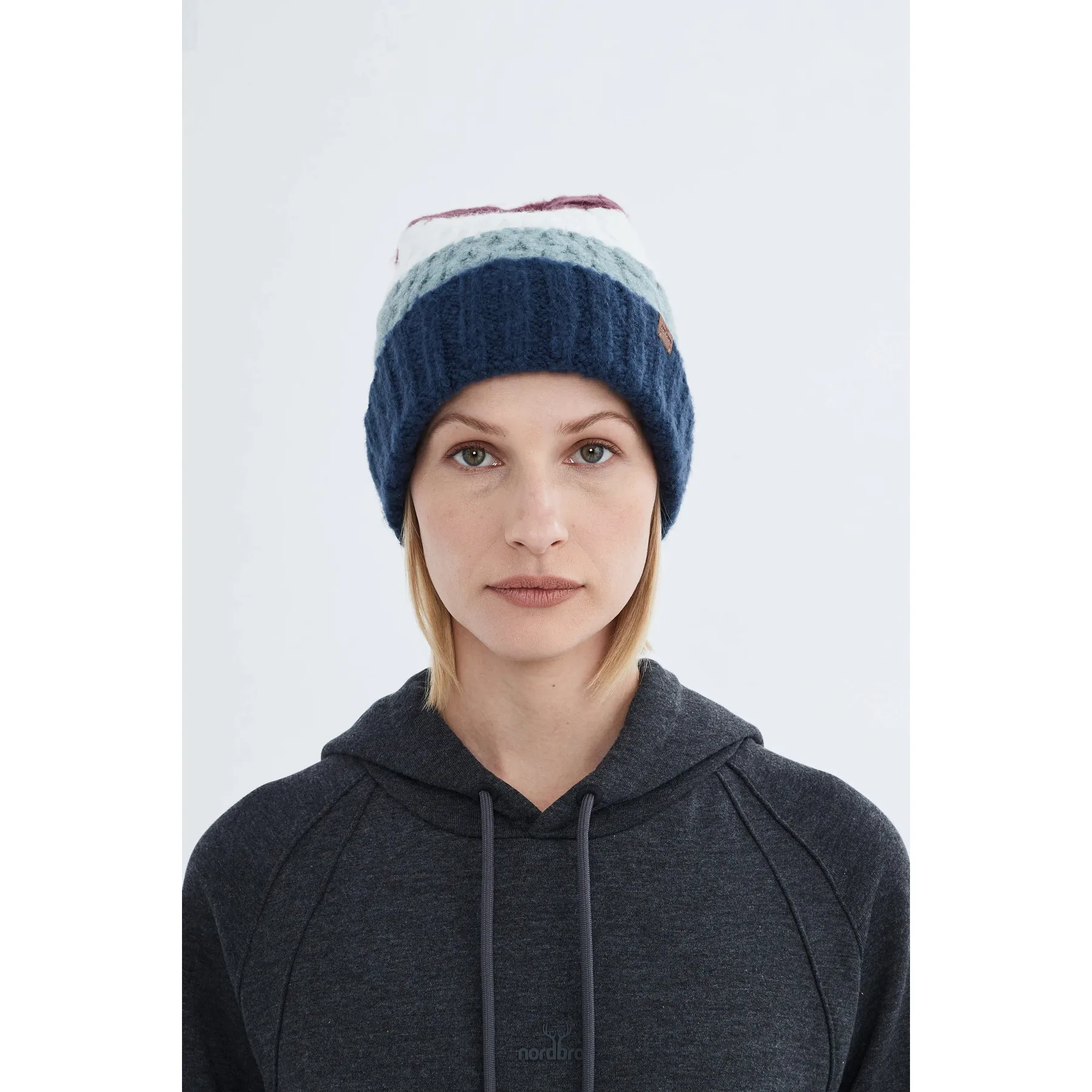 //sc04.alicdn.com/kf/A1a5ffba261154b6d920552704b21ddd3P/1696870271/A1a5ffba261154b6d920552704b21ddd3P.jpg_100x100