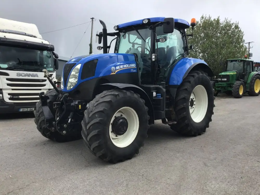 Hot Selling Quality New Hollands 8340 Tractor 7840 4wd Tractor 4x4