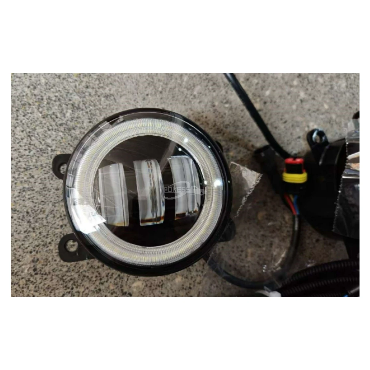 UC9M-51960 LL 2N11-15201-AB UC9M-51690-RR DK4951690 4F9Z15200AA Fog Li... — 4