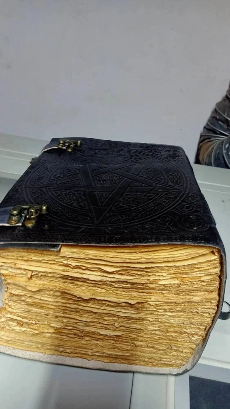 1000 Pages Large Black Pentagram Embossed Leather Journal