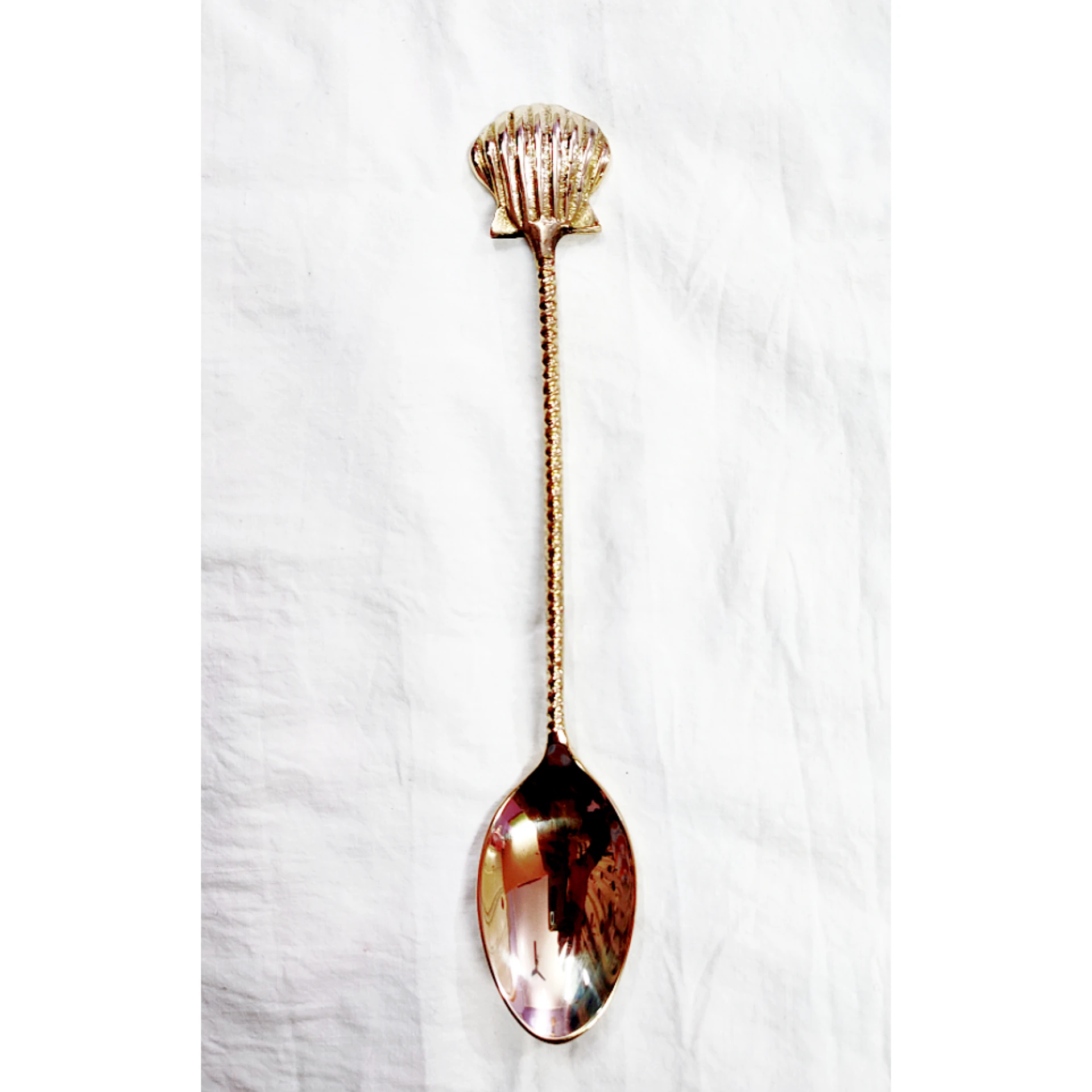 Golden Branch Flatware Spoon with Mirror Polish for Hotel & Restaurant Good Quality Branch Dinner Spoon for Wholesale Price