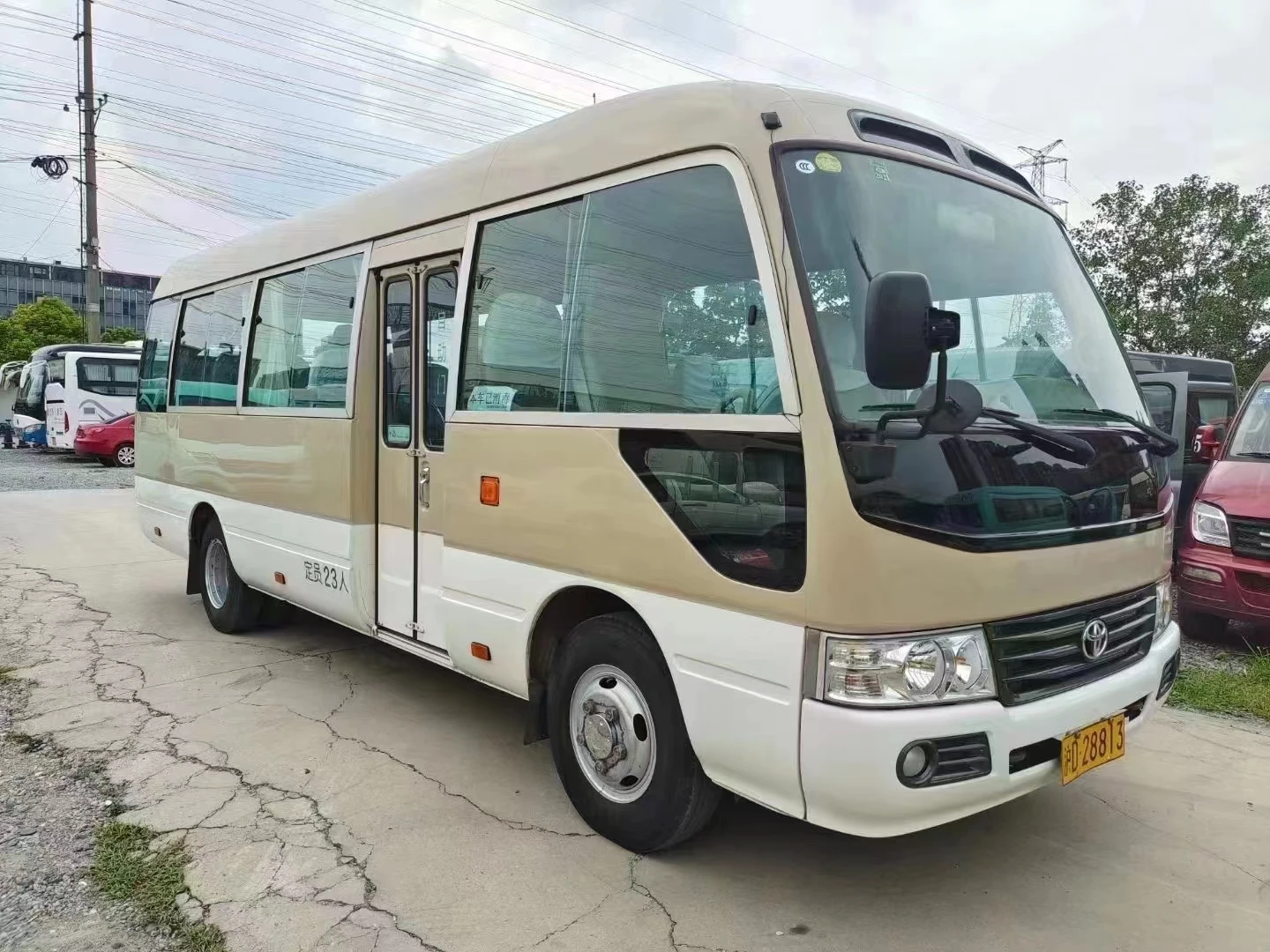 Поставка, большое количество, Восстановленный/б/у Toyota-Coaster 4,2 л, автобус, 30 сидений, кондиционер в хорошем рабочем состоянии