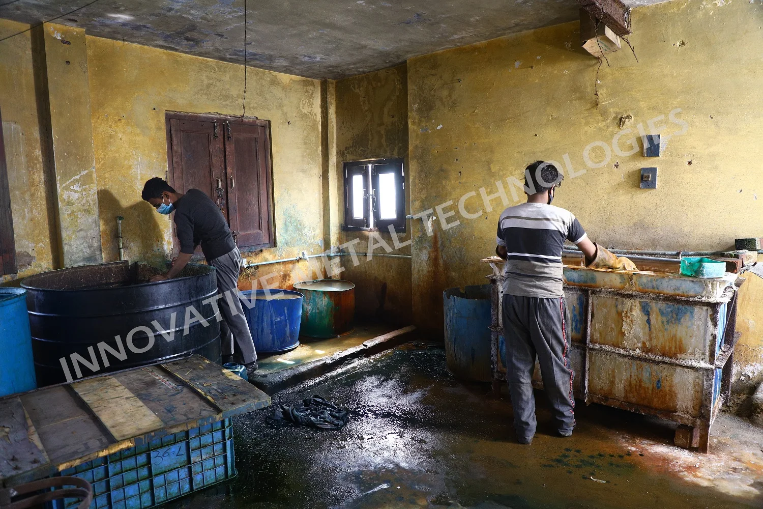 Aluminum Fancy Cube Stool Metal Durable Kitchen Furniture Cast Aluminum