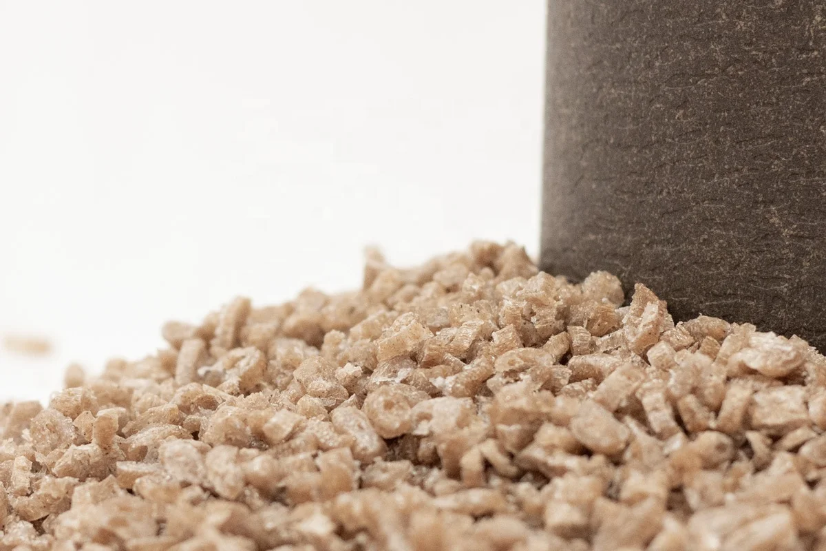 Заводская цена сырье 100% натуральный LDPE повторно используемые гранулы биопластик изготовленный из кофе