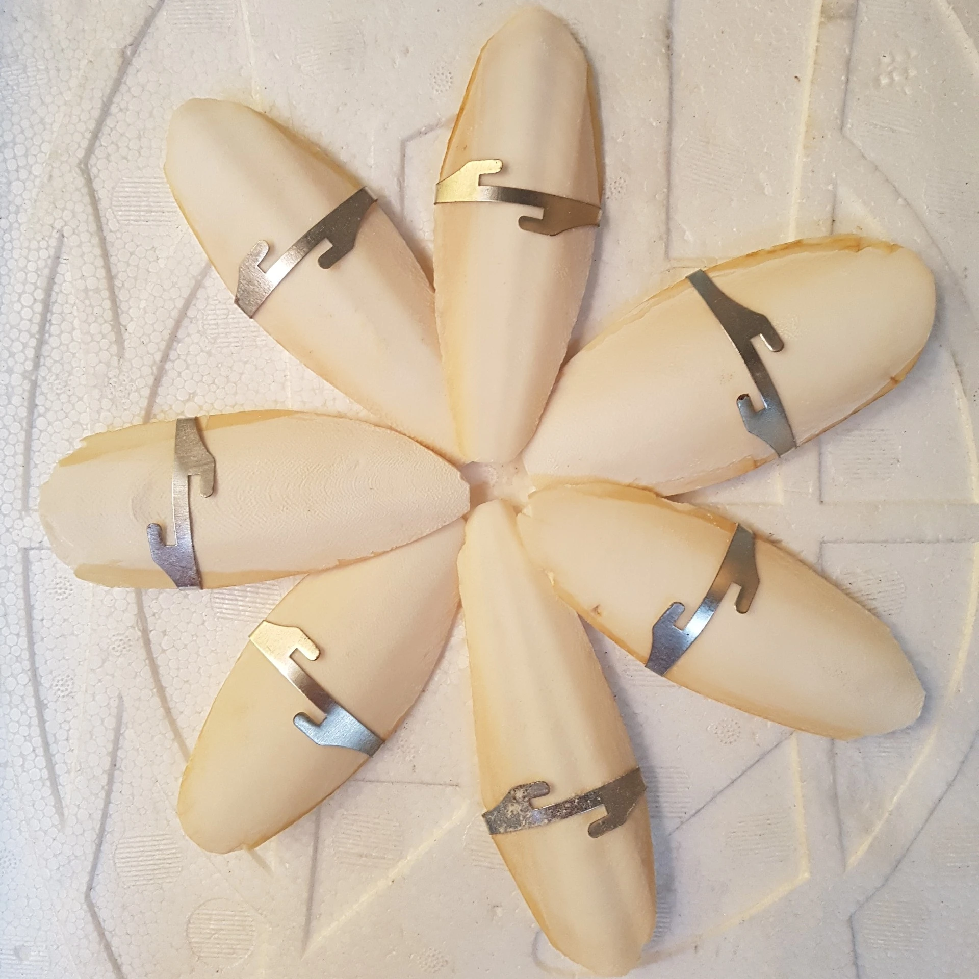 Держатель для костей из Вьетнама/овощей и каракатиц с подставкой попугаев клеток птиц/мс. Лима (+ 84)