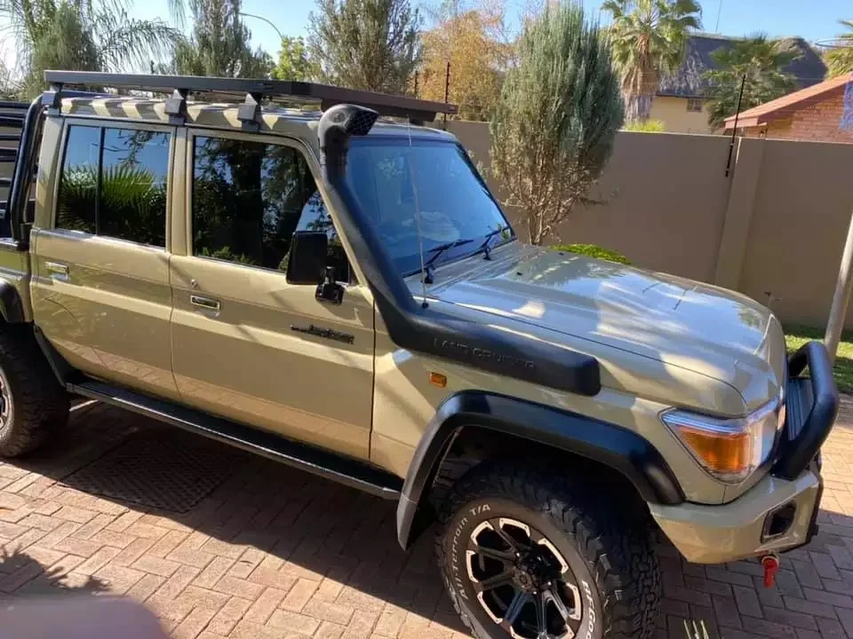 Second Hand / Used Toyota Land Cruiser Right Hand Drive Diesel Pickup ...