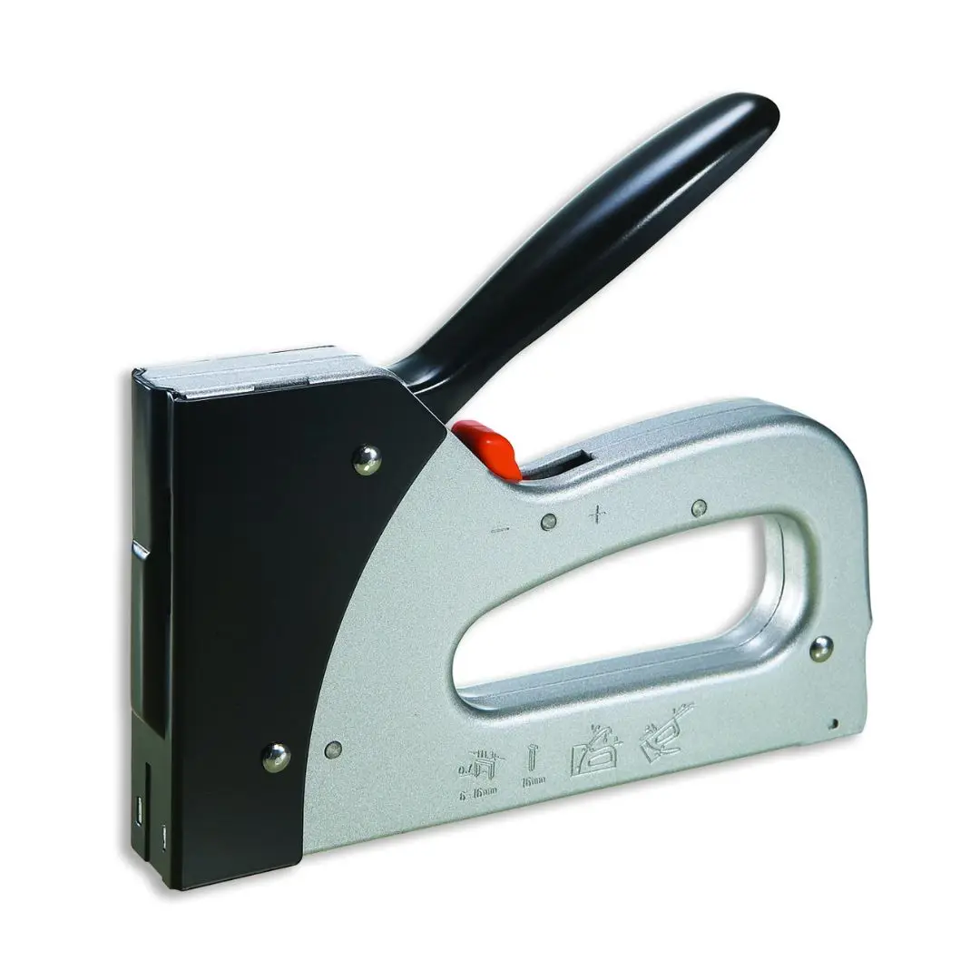 Металлический пистолет