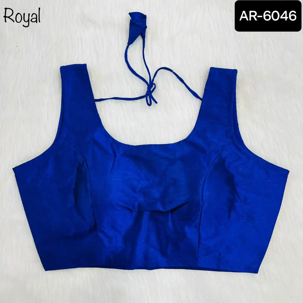 Indian and Pakistani Style Bollywood Design Fully Fashionable Hot Running  Back Open and Short Sleeves Available Inside Blouse