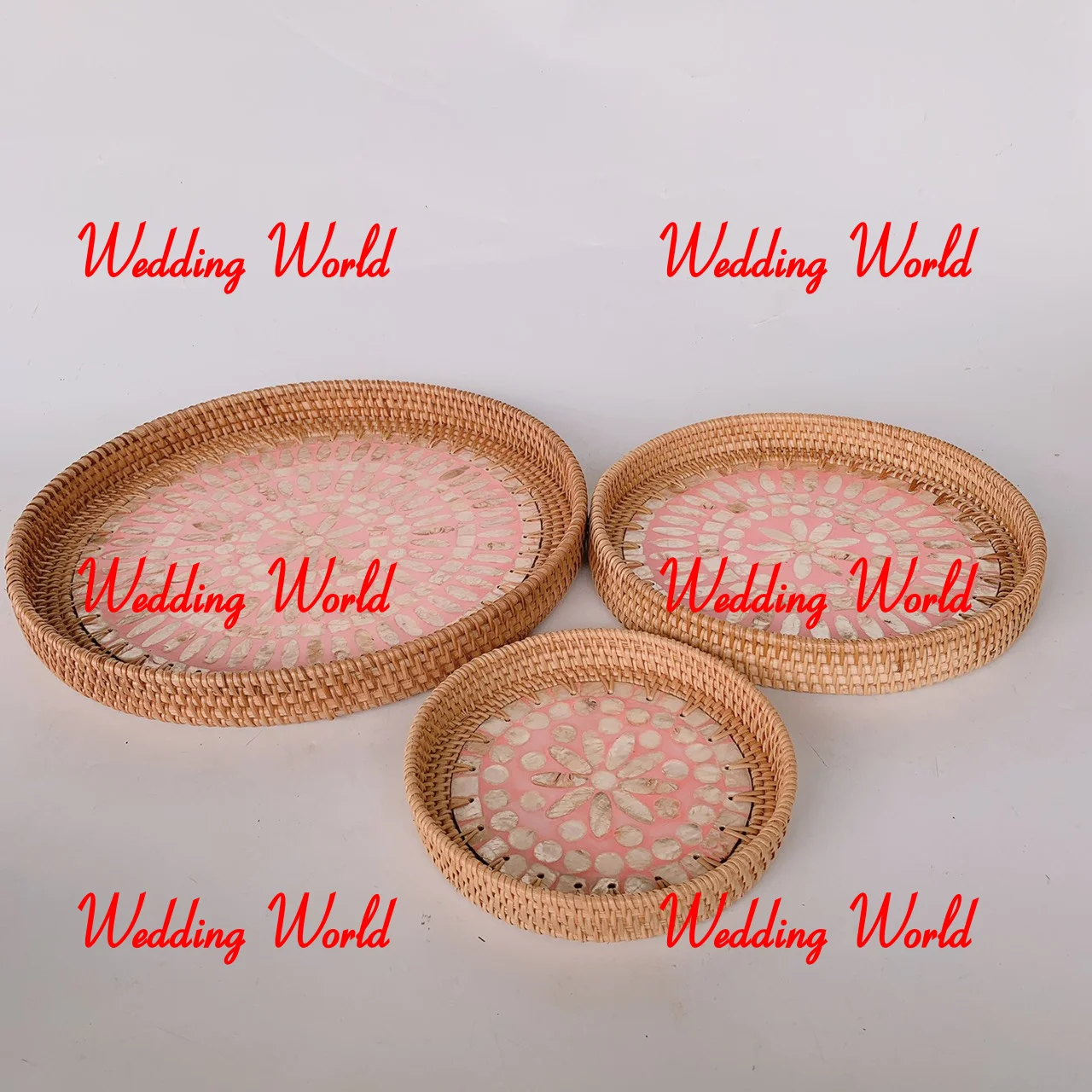 Luxury Round Rattan Serving Tray Customized Design Handmade Platter Mother Of Pearl Finished