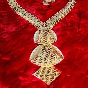 24K Gold Plated Vintage Jewelry Set 24 Carat Copper Necklace Earrings USA France Fashion Accessory Premium Quality Jewelry Sets