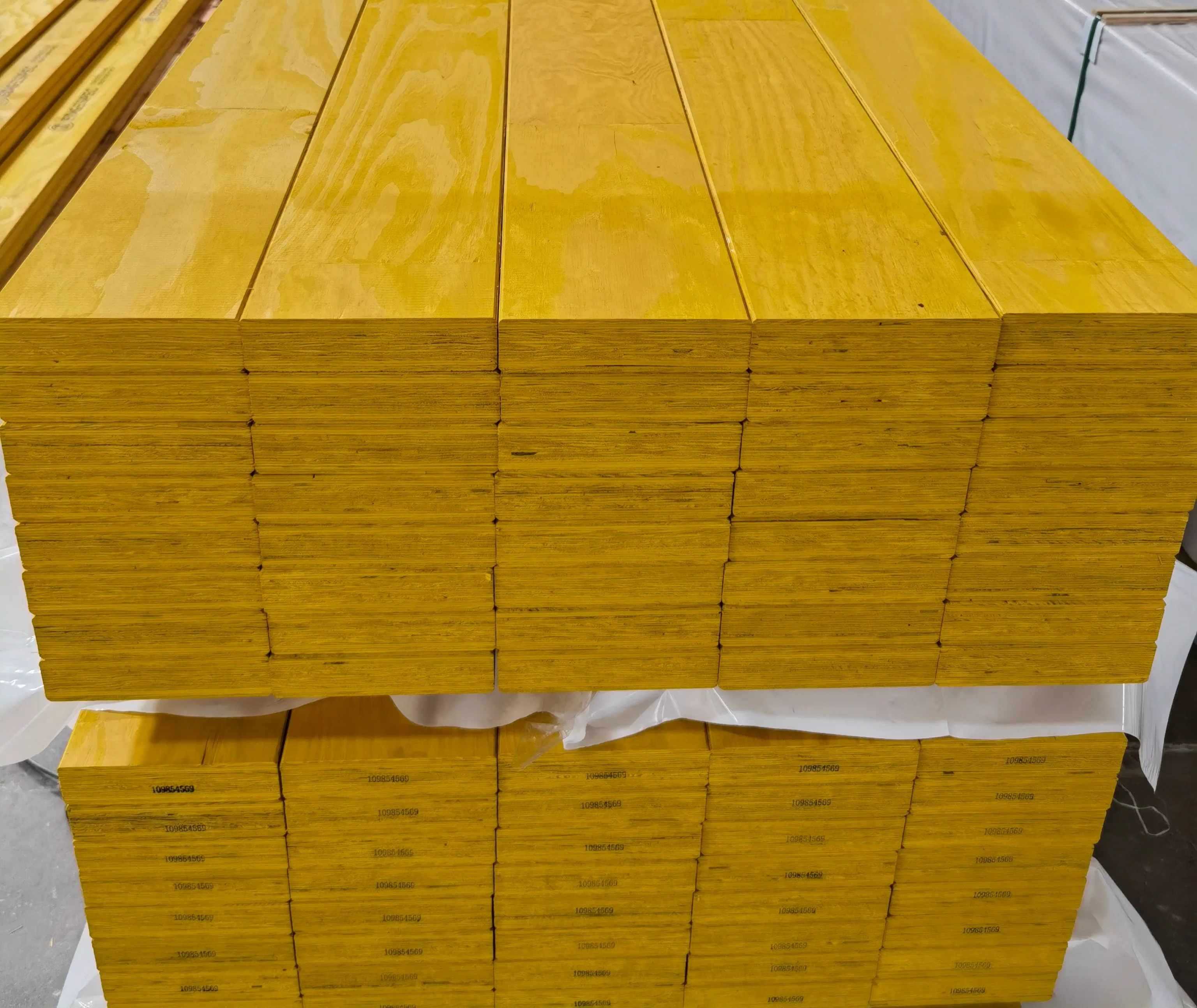 LVL TIMBER STRUCTURAL MATERIAL EDGE FORM MASSON PINE E11| Alibaba.com