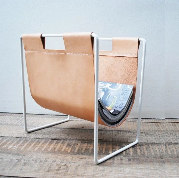 Новейший дизайн, металлический сетчатый держатель для магазинов, кожаный и металлический держатель для магазинов для рабочего стола, офиса, отеля и ресторана