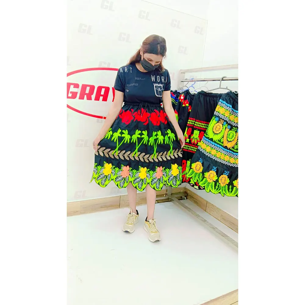 Custom High Quality Solid Design Floral Mini Pencil Skirt for - Main Image