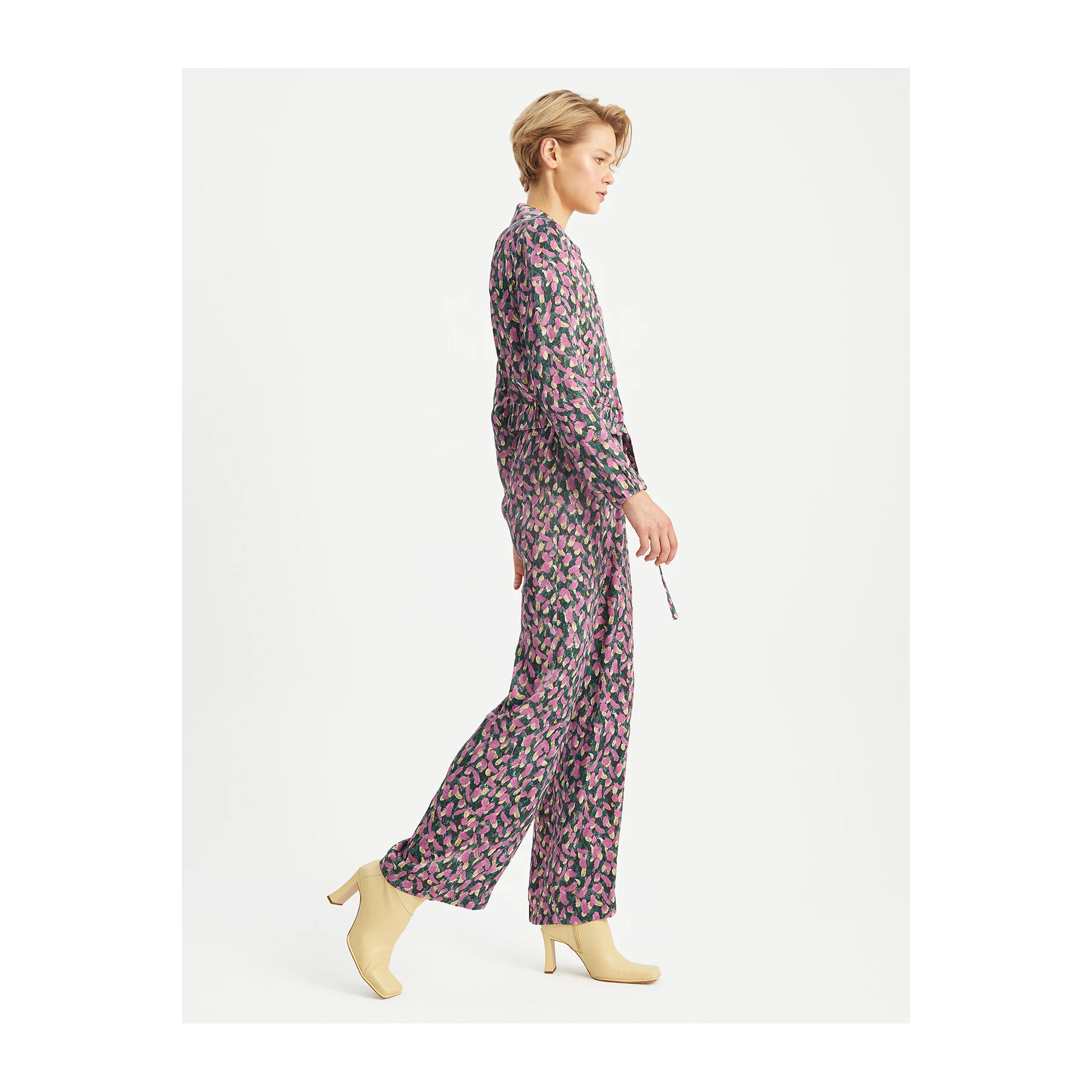 //sc04.alicdn.com/kf/A21cf5c62205a4052a600359ee0fd778cb/15002955269/A21cf5c62205a4052a600359ee0fd778cb.jpg_100x100