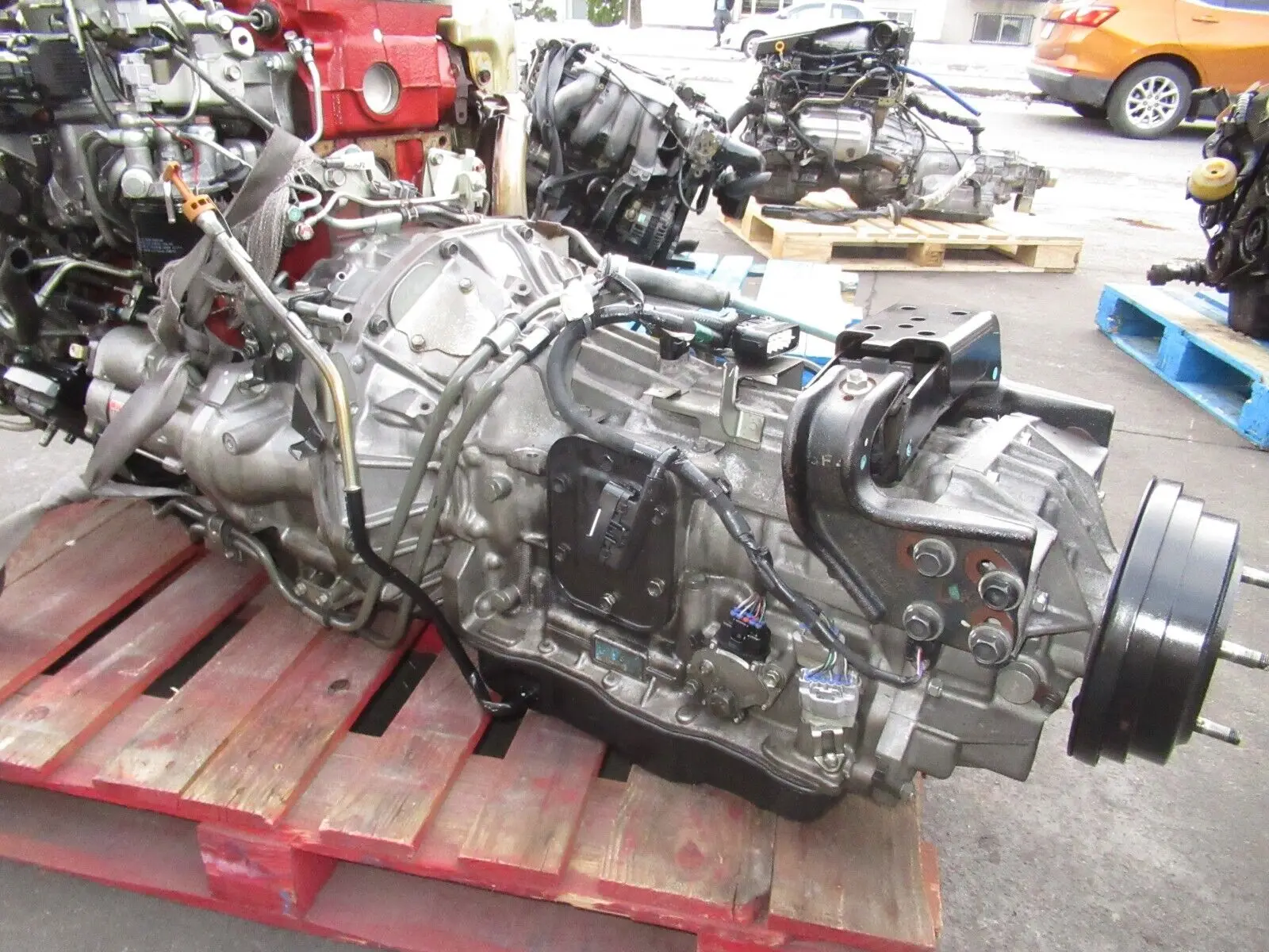HINO DUTRO NO4C 4.0L TURBO DIESEL ENGINE MANUAL TRANSMISSION TOYOTAS DYNA MOTOR