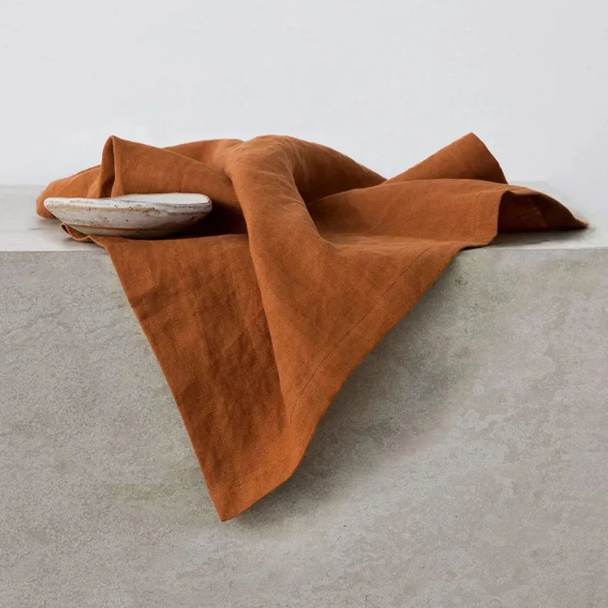Wholesale Modern Style Mint Green Color Cloth Napkins Eco-Friendly Reusable Cocktail Napkins High Quality Stone Washed Hotels