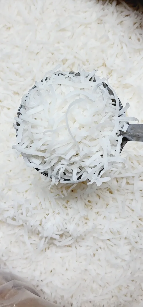 Very Sweet/tasty And Fatty Coconut Flakes Coconut Chips High Quality