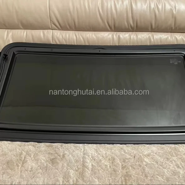 Original Equipment Manufacturer Auto Parts Sunroof Window Parts Glass Car windows for Hyundai  VERACRU Auto Sunroof